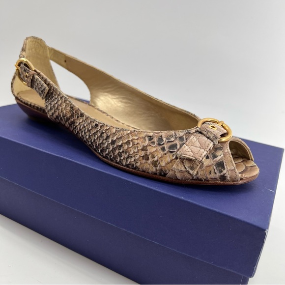 Stuart Weitzman Flats Shoes Neutral Beige Peep Toe Sz 8 N Slip On Cut Out Buckle - Picture 1 of 10